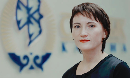 Лаура Жайықбаева
